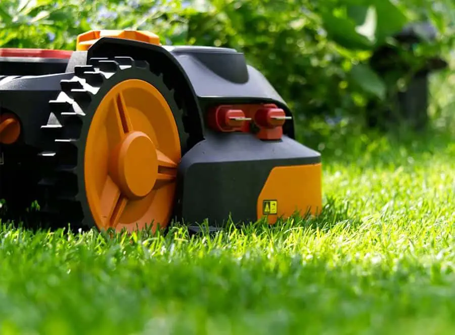 Best robotic lawn mowers