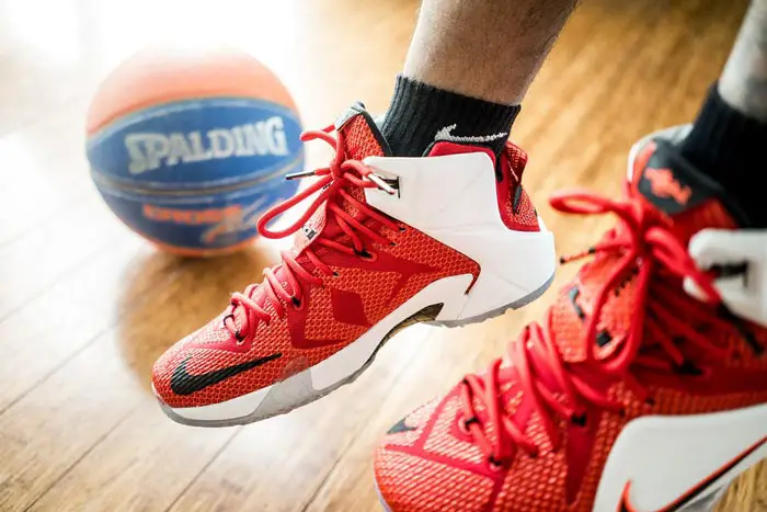 10 tips for buying the best shoes for basketball