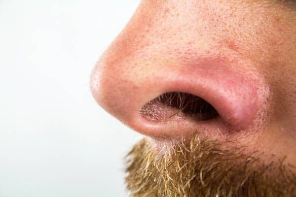 Is it safe to remove nose hair?