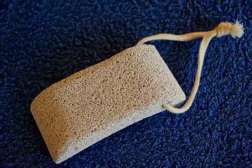 How To Use a Pumice Stone?